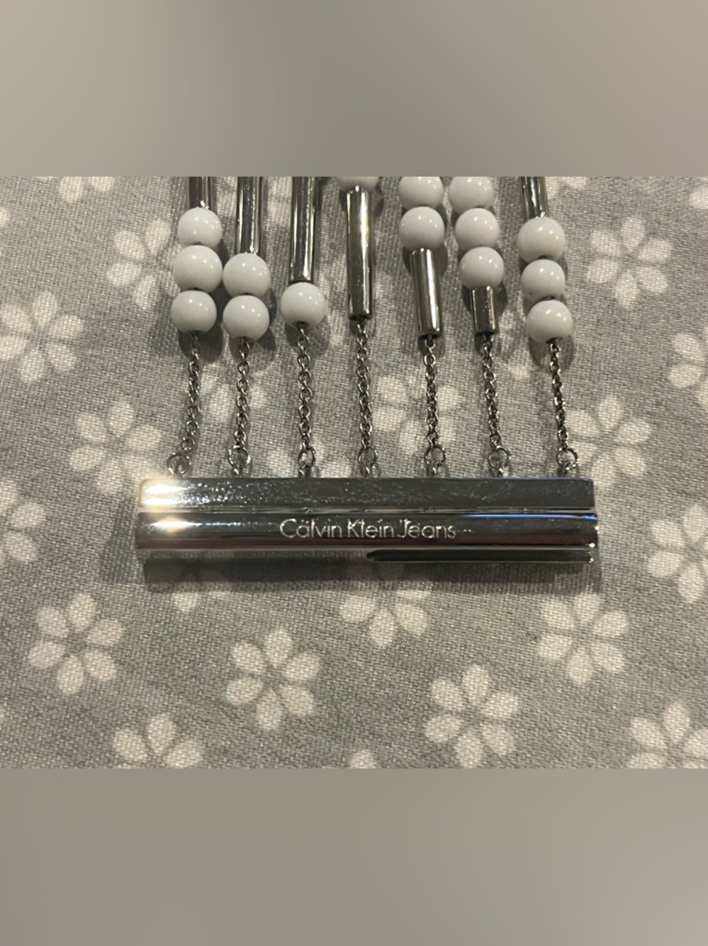 Calvin Klein Silver-Tone Multi-Strand Bracelet with White Beads NWT in box - Picture 4 of 7